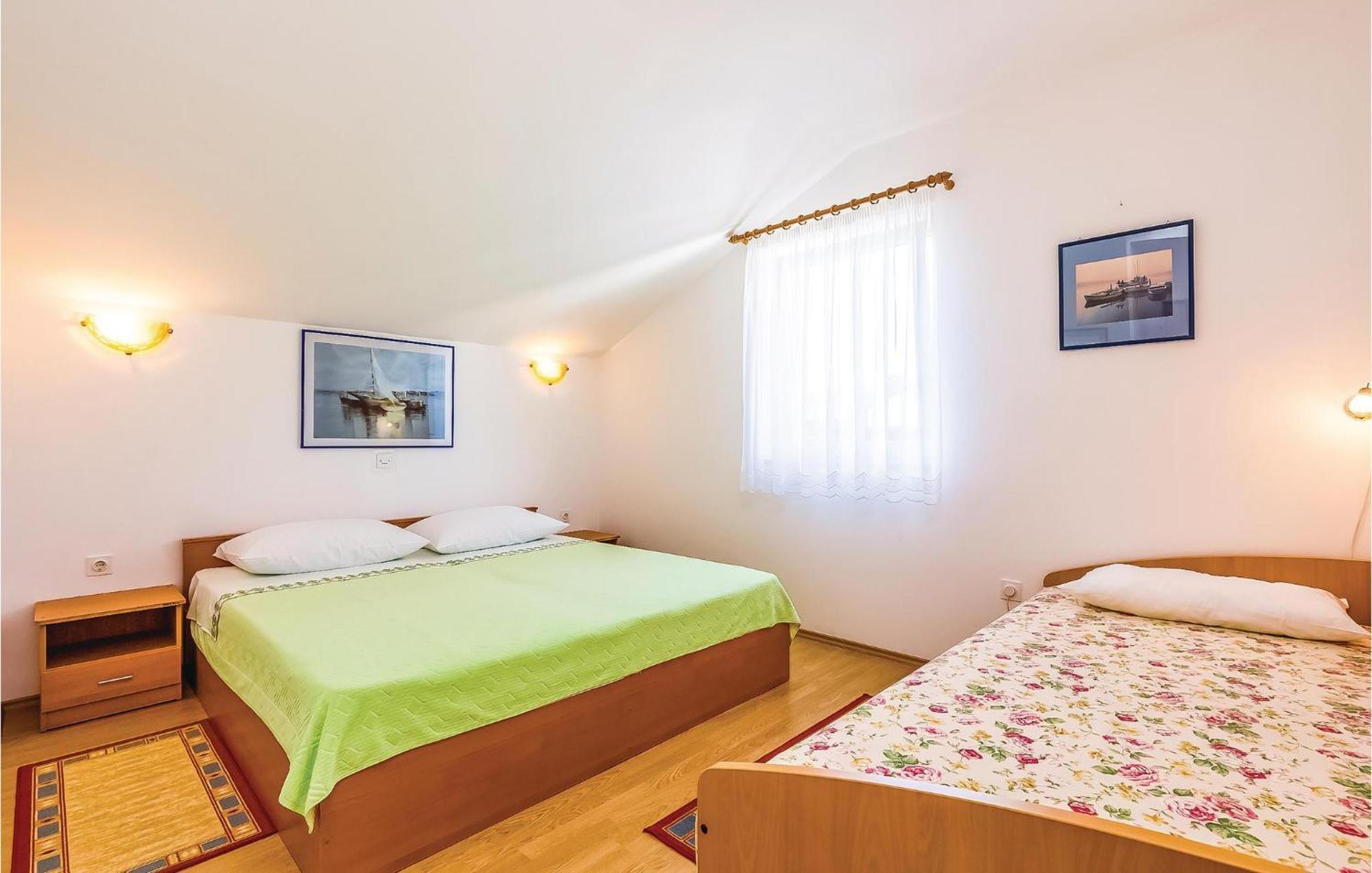 Lovely Apartment In Krk With Wifi Brzac Экстерьер фото